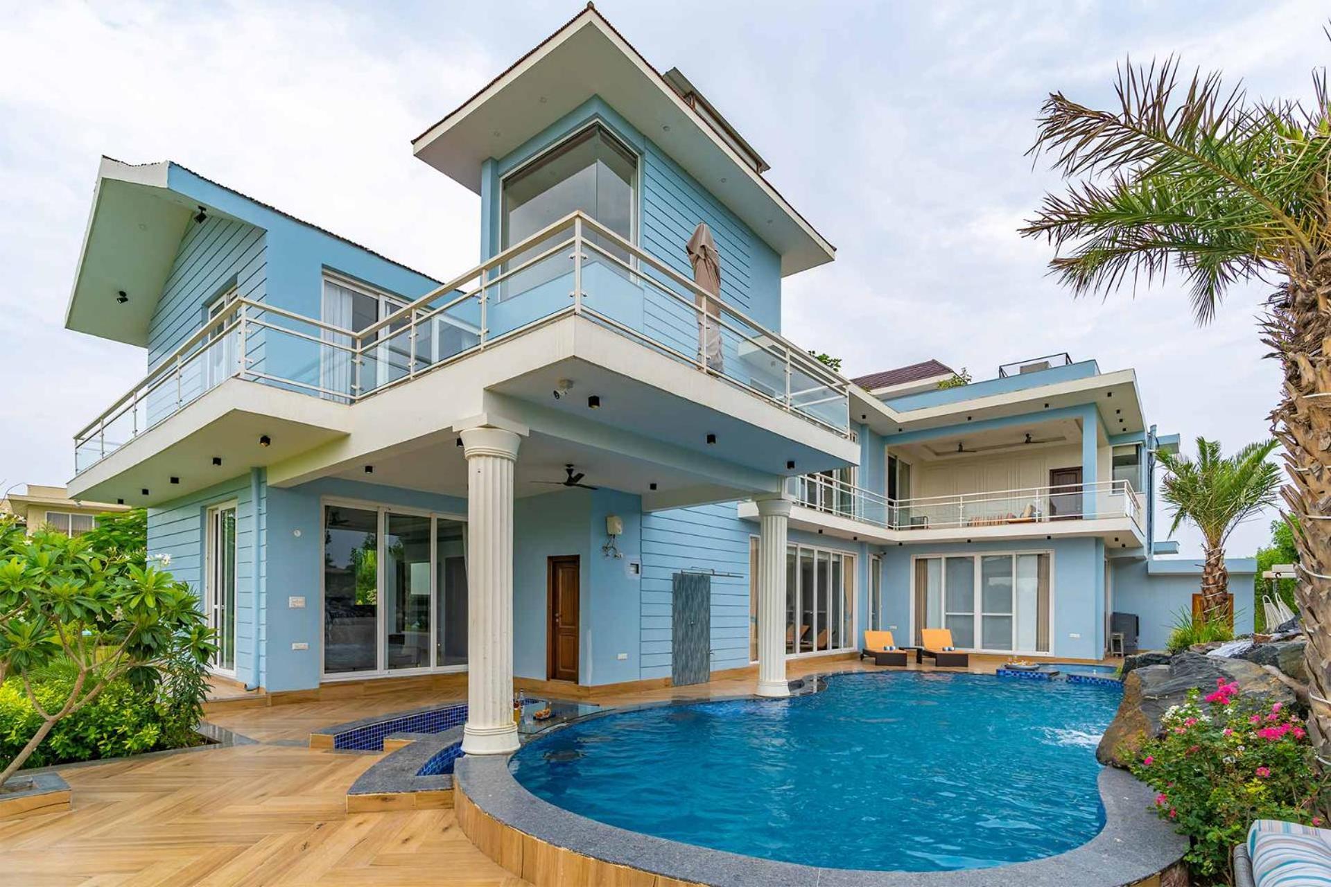 Stayvista At Serenity Farms With Pool, Lawn, Bonfire & Bbq Sohna Екстериор снимка